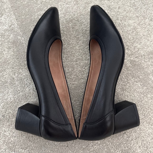 Paul Green Tammy Block Heel Pump - Picture 8 of 14